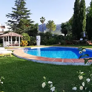 roca-verde-boutique-bed-breakfast-adults-only.es-andalucia.com/